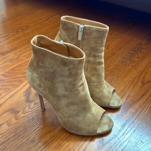 Gianvitto Rossi Peep Bootie